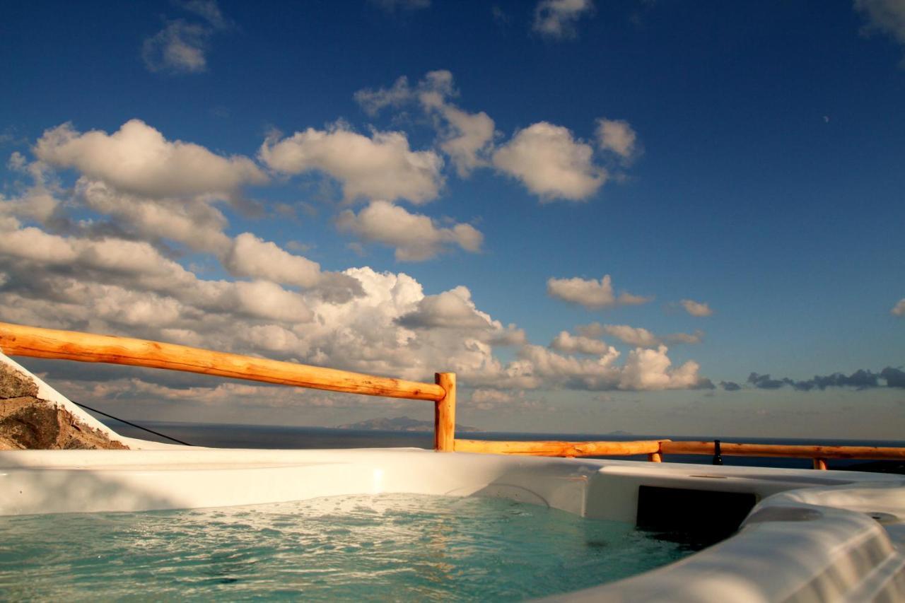 Fertimo Suites Éxo Goniá Buitenkant foto